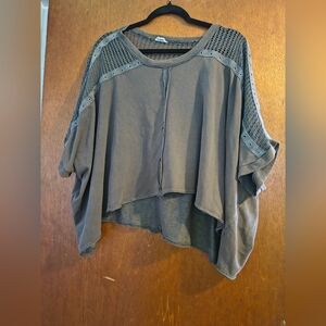 POL oversized Grey Tee Shirt Size Medium